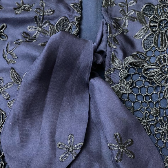 Lovers + Friends Open Front Cropped Blouse With Tie - Picture 5 of 9